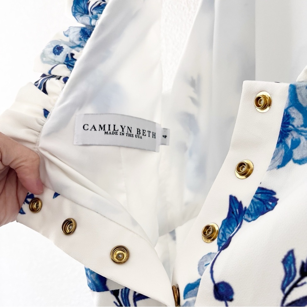 Camilyn Beth Go Go Dress Ruffle Collar Open Back Buttons in Blue White - Picture 8 of 9